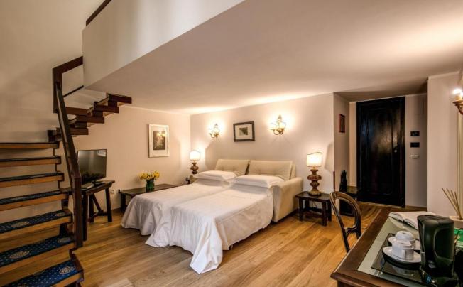 Фото отеля Croce Di Malta Hotel