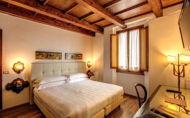 Фото отеля Croce Di Malta Hotel