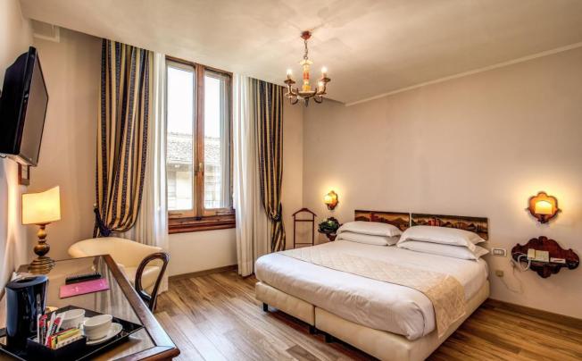 Фото отеля Croce Di Malta Hotel