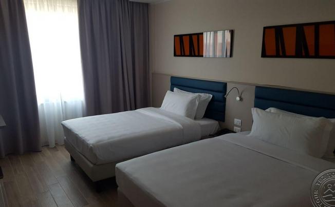 Фото отеля Lorenteggio Ih Hotel Milano