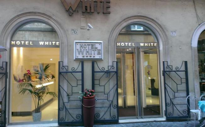Фото отеля White hotel