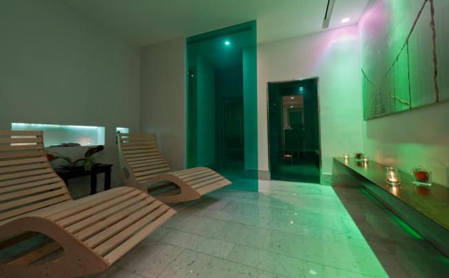 Фото отеля White hotel