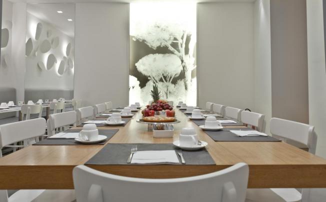 Фото отеля White hotel