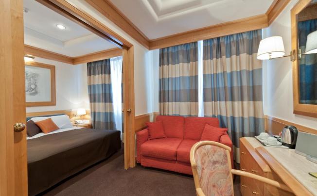 Фото отеля White hotel