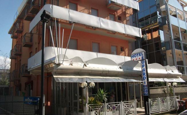 Фото отеля Hotel Leopardi