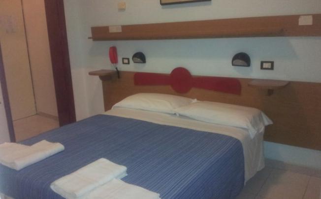 Фото отеля Hotel leopardi
