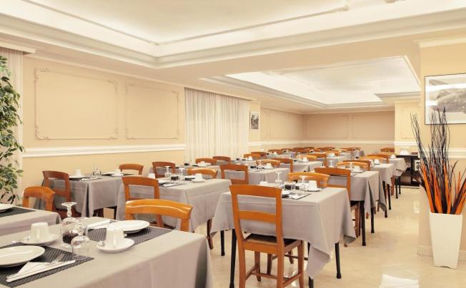 Фото отеля C-hotels Club House Roma