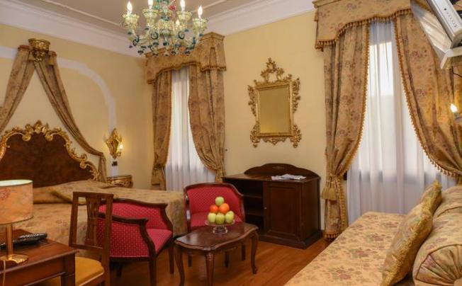 Фото отеля Hotel Ca Alvise
