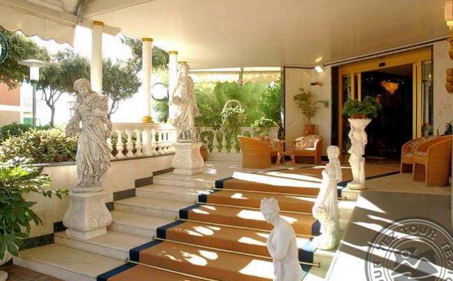 Фото отеля Luxor & Cairo Wellness Hotel