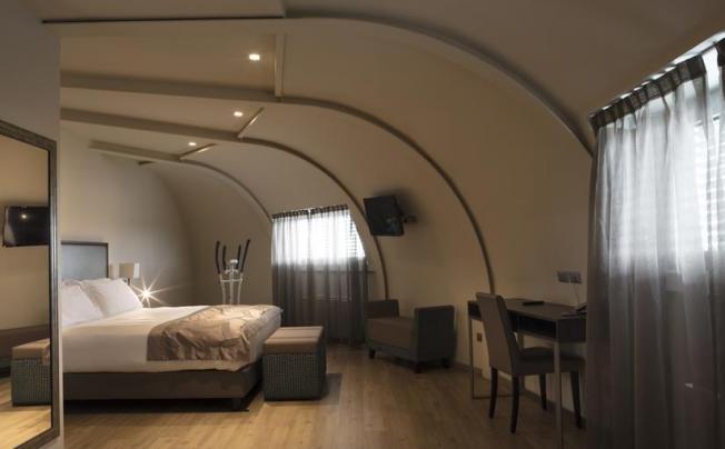 Фото отеля Smart Hotel Holiday