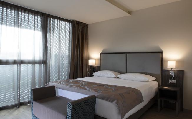 Фото отеля Smart Hotel Holiday