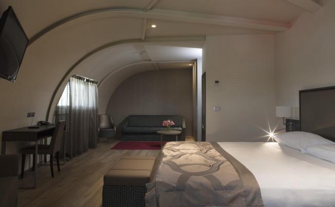 Фото отеля Smart Hotel Holiday