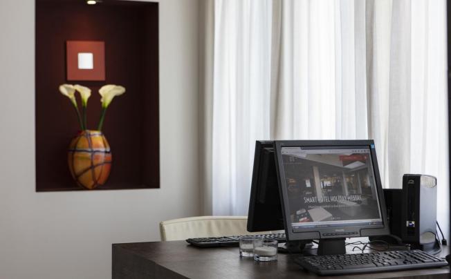 Фото отеля Smart Hotel Holiday