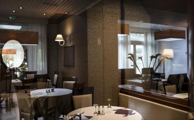 Фото отеля Smart Hotel Holiday