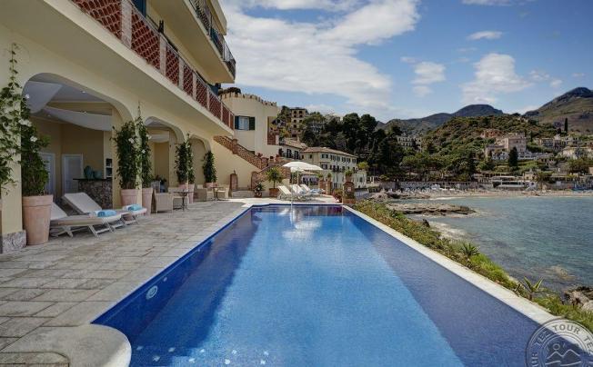 Фото отеля Villa Sant Andrea Belmond Hotel