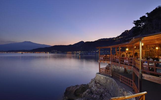 Фото отеля UNAHOTELS Capotaormina