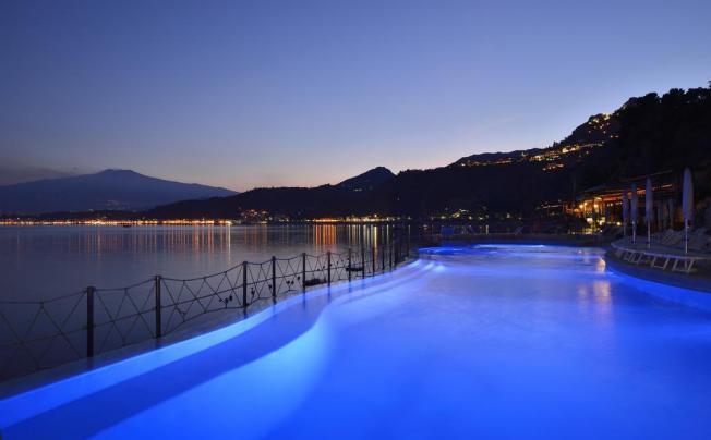 Фото отеля UNAHOTELS Capotaormina