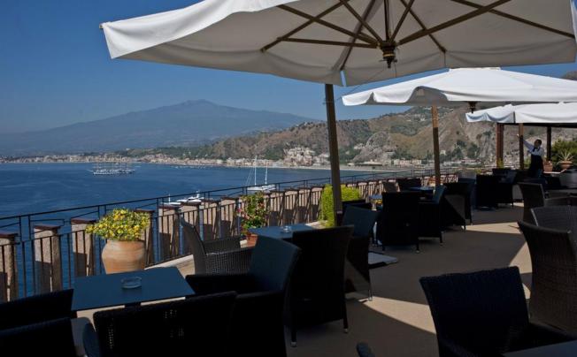 Фото отеля UNAHOTELS Capotaormina