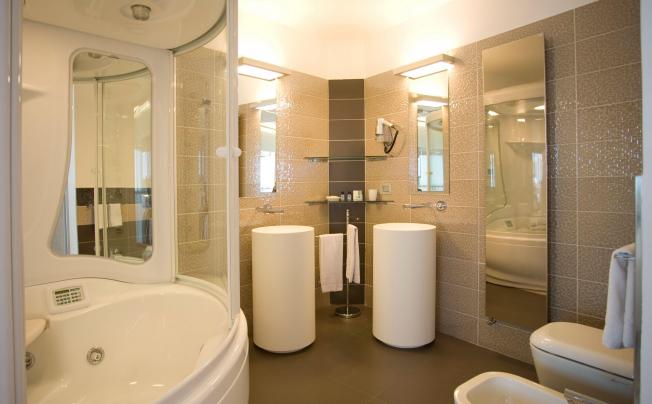 Фото отеля Premier Suites