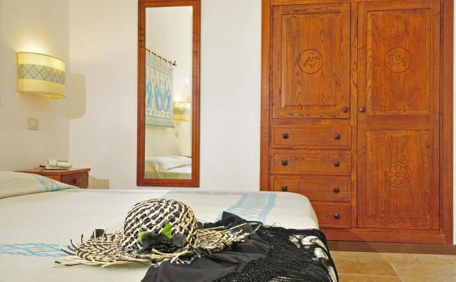 Фото отеля Arbatax Park Resort - Borgo Cala Moresca