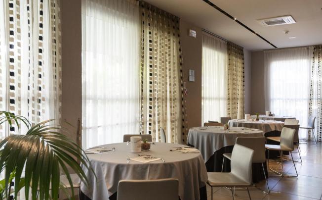 Фото отеля Atmosfere Hotel
