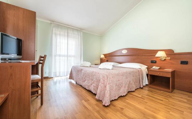 Фото отеля Cristallo Hotel