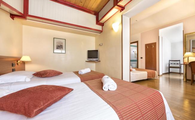 Фото отеля Cristallo Hotel