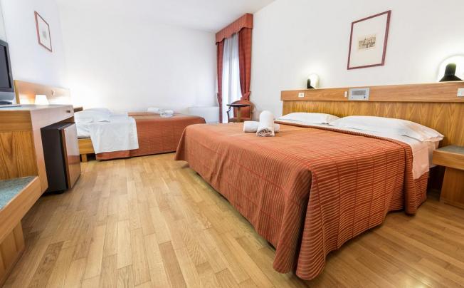 Фото отеля Cristallo Hotel