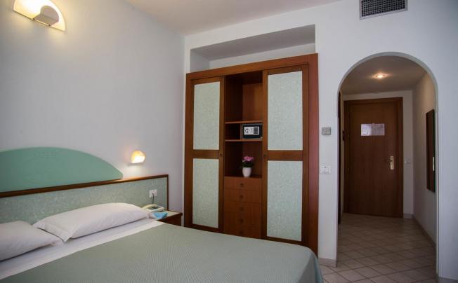 Фото отеля HOTEL GLI ULIVI
