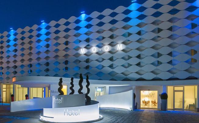 Фото отеля Mo.om Hotel