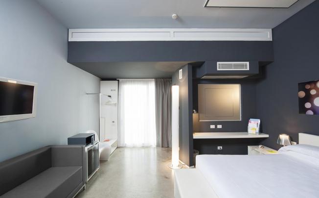 Фото отеля Mo.om Hotel