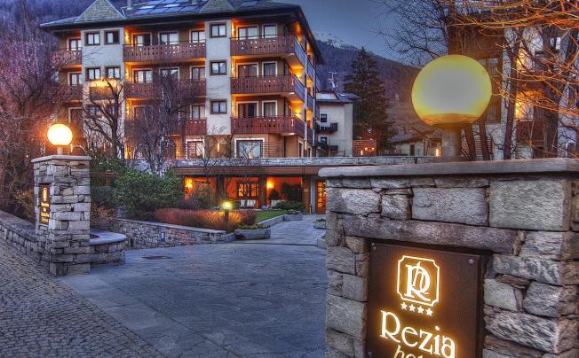 Фото отеля Rezia Hotel