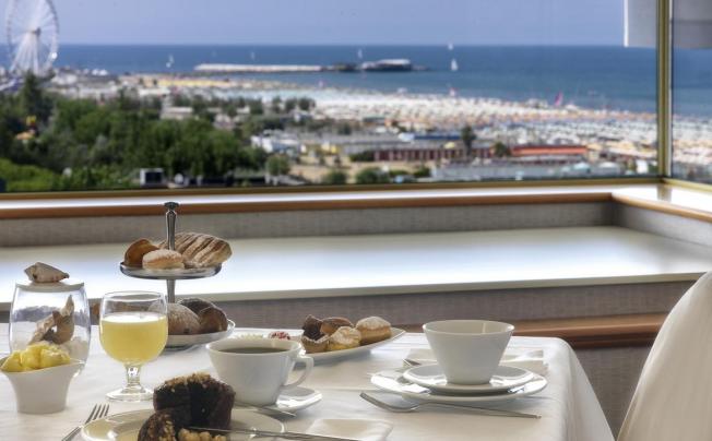Фото отеля Ambasciatori Hotel Rimini