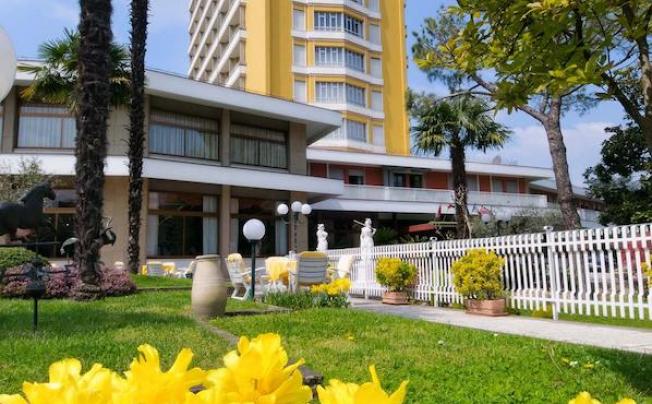 Фото отеля Augustus Terme Hotel