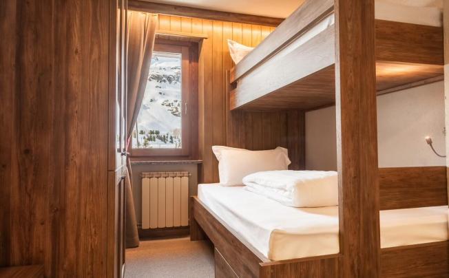 Фото отеля Breithorn Hotel