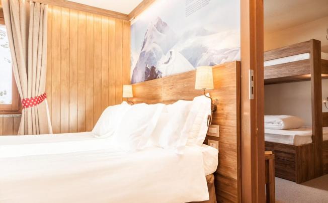 Фото отеля Breithorn Hotel