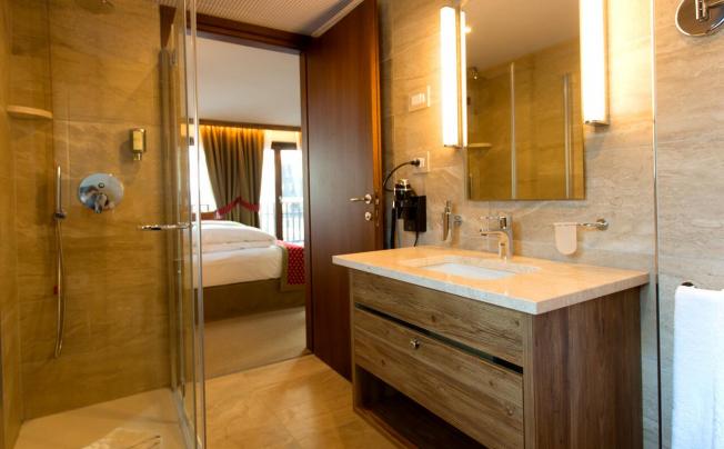 Фото отеля Breithorn Hotel