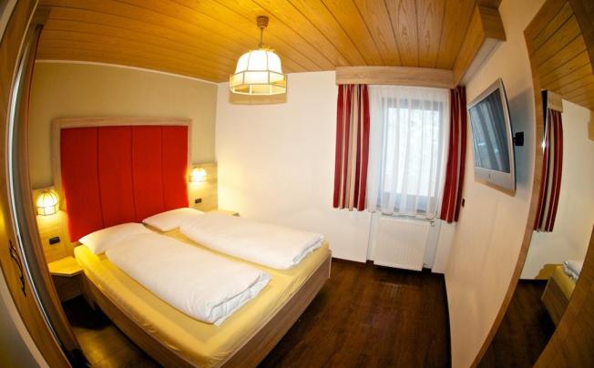 Фото отеля Diamant Apartment Santa Cristina