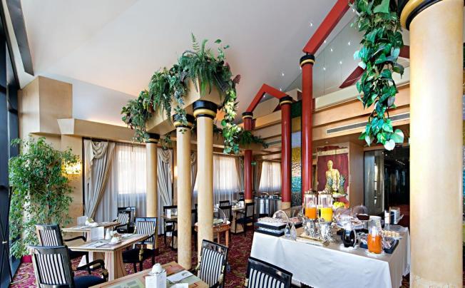 Фото отеля Antares Hotel Rubens