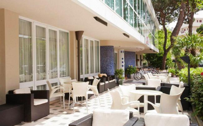 Фото отеля Hotel Bravo Condor