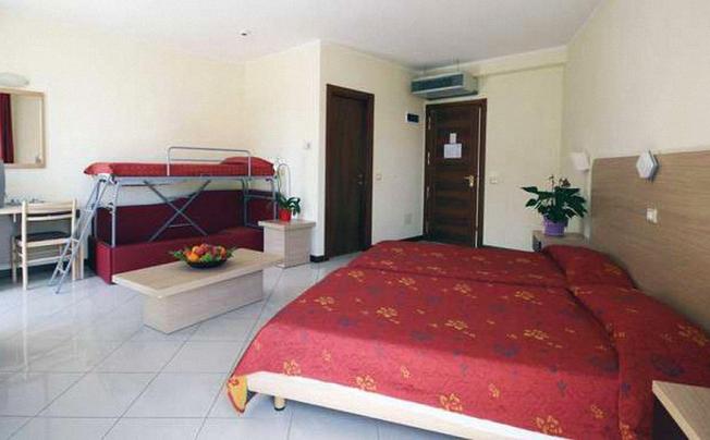 Фото отеля Hotel Bravo Condor