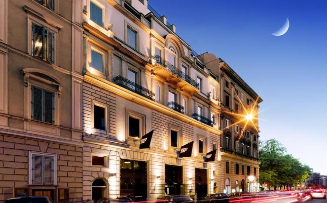 Фото отеля Leon's Place Hotel