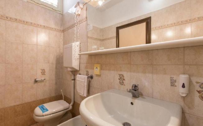 Фото отеля Atlas Hotel