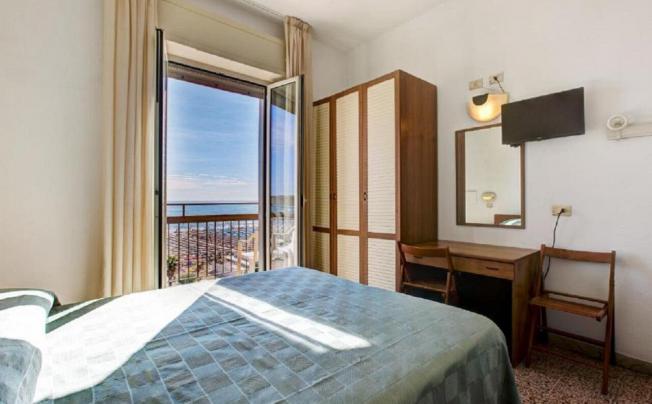 Фото отеля Atlas Hotel