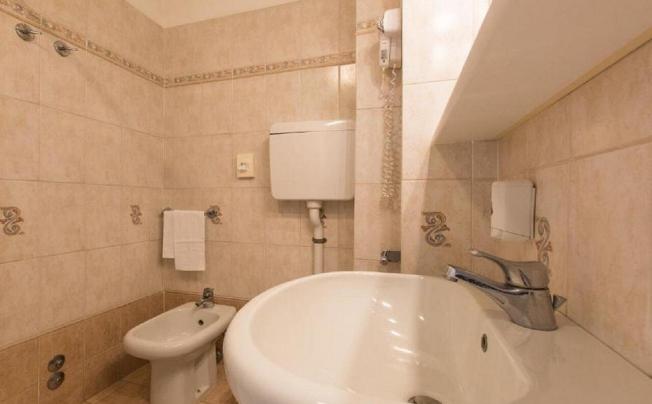 Фото отеля Atlas Hotel
