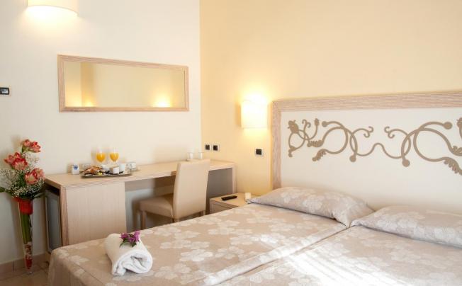 Фото отеля Hotel Corte Rosada
