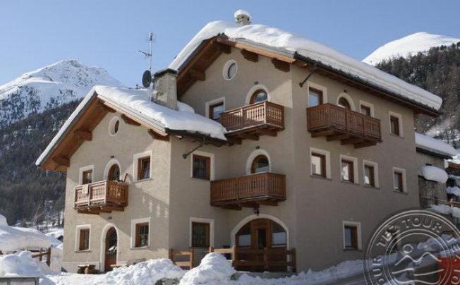 Фото отеля Ski Express Apartments