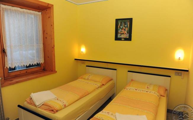 Фото отеля Ski Express Apartments