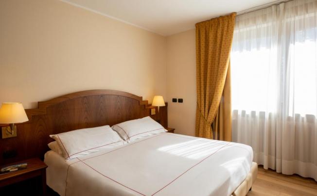 Фото отеля Cresta Et Duc Hotel