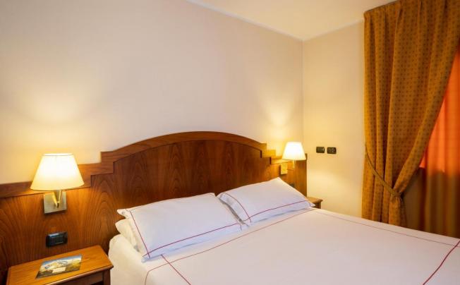 Фото отеля Cresta Et Duc Hotel